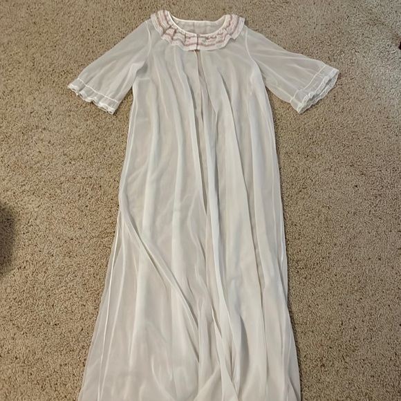 Gilead Intimates & Sleepwear Vintage Sheer Lace Housecoat Bed